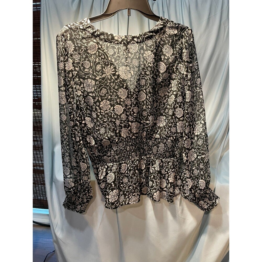 TWO PACK LOT! Knox Rose Women’s V-Neck Top & Old Navy Romantic Boho Blouse XL - Picture 15 of 16